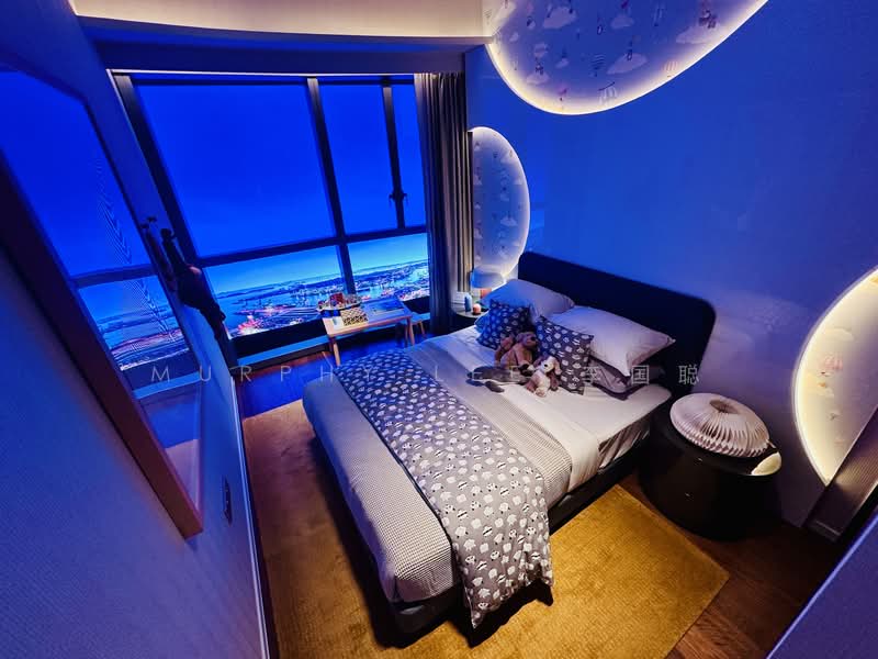 Newport Residences Apartment For Sale at S$ 8,280,000 | PropertyGuru Singapore - Bedroom