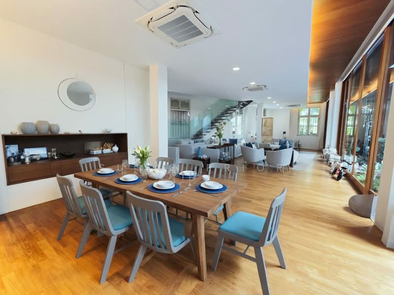 Tg Pagar Rare Conservation Classic 4+2/ Pool Conservation House For Sale at S$ 16,050,000 | PropertyGuru Singapore - Dining Room