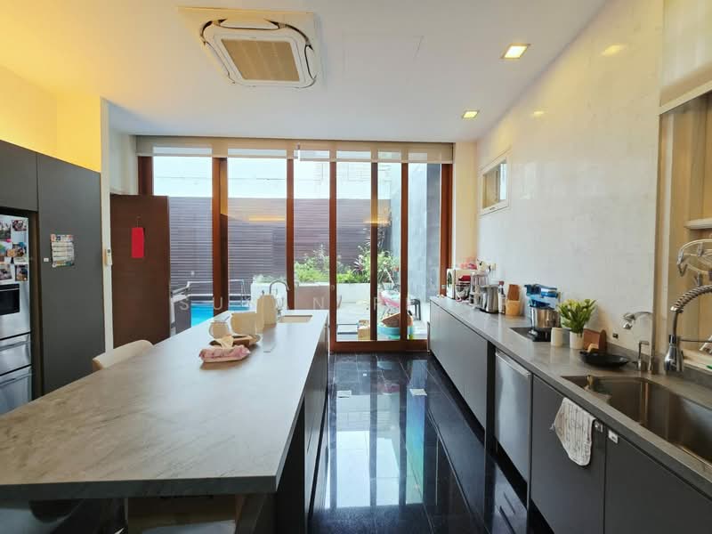 Tg Pagar Rare Conservation Classic 4+2/ Pool Conservation House For Sale at S$ 16,050,000 | PropertyGuru Singapore - Kitchen