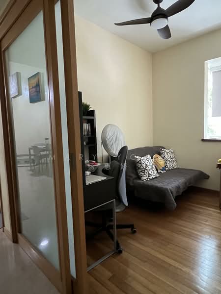 Edelweiss Park Condo Condominium For Sale at S$ 1,300,000 | PropertyGuru Singapore - Study