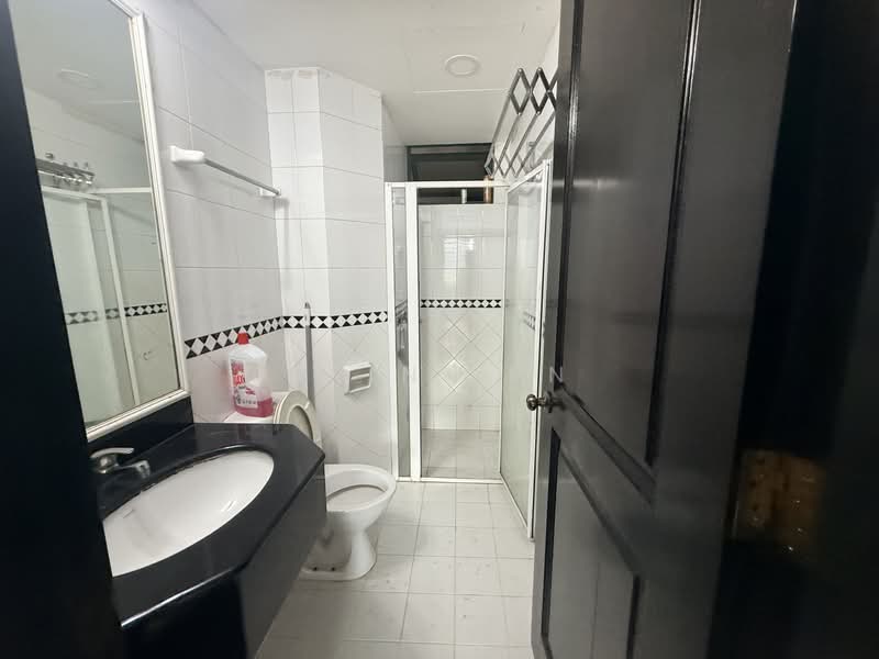 The Bencoolen, 180 Bencoolen Street, 3 Bedrooms, 1,044 sqft, Apartment For Rent, by Srini PN, 500083532 - PropertyGuru.com.sg