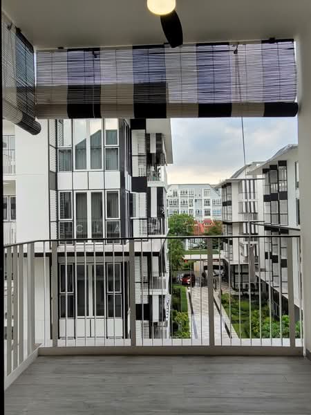The Verandah Residences, 227 Pasir Panjang Road, 1 Bedroom, 527 sqft, Condominium For Rent, by Clare Lee, 500083539 - Balcony - PropertyGuru.com.sg