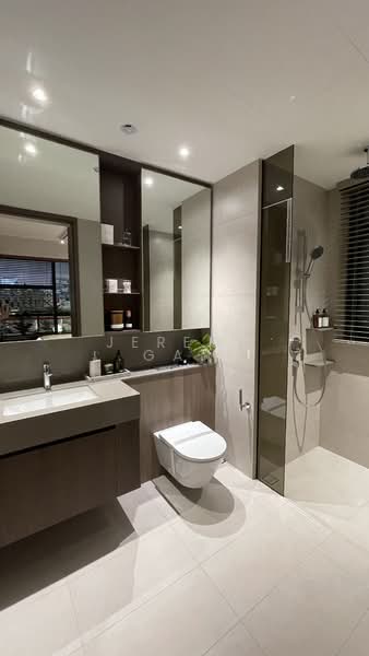 Pinery Residences Condominium For Sale at S$ 1,930,000 | PropertyGuru Singapore - Bathroom