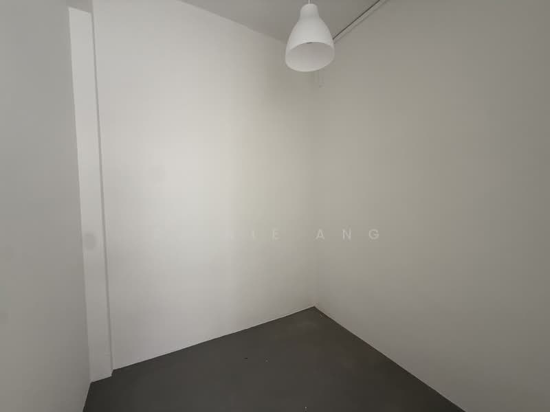 Rainbow Mansions, 122 - 128B, Grange Road, 3 Bedrooms, 1,400 sqft, Condominium For Rent, by Rainie Ang, 500083559 - Interior - PropertyGuru.com.sg