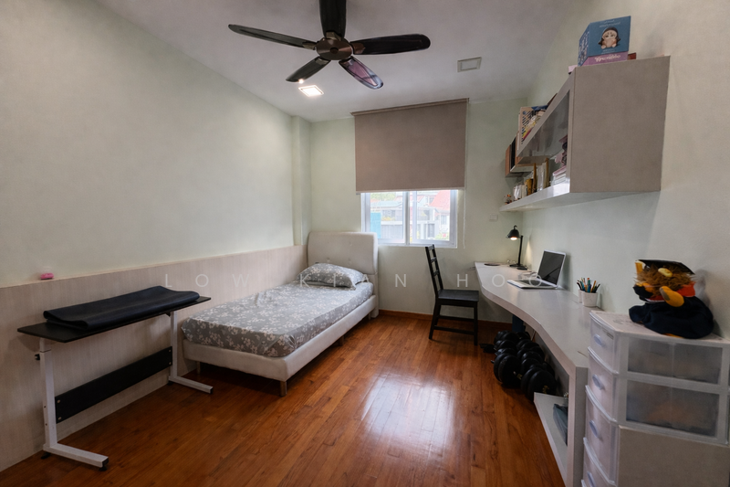 Sembawang Hills Estate Terraced House For Sale at S$ 4,800,000 | PropertyGuru Singapore - Bedroom