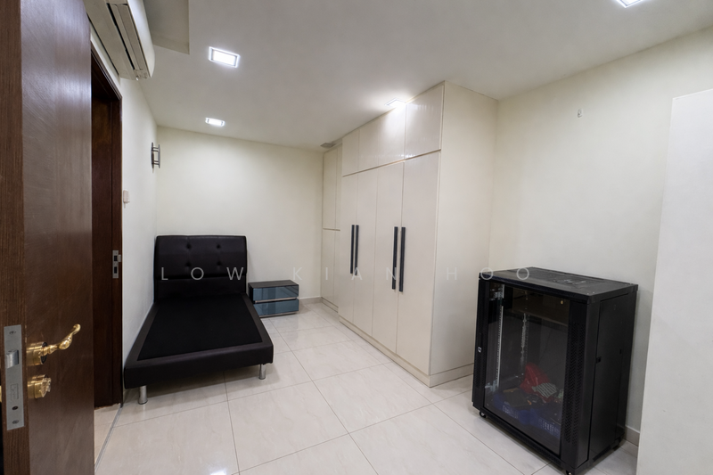 Sembawang Hills Estate Terraced House For Sale at S$ 4,800,000 | PropertyGuru Singapore - Bedroom