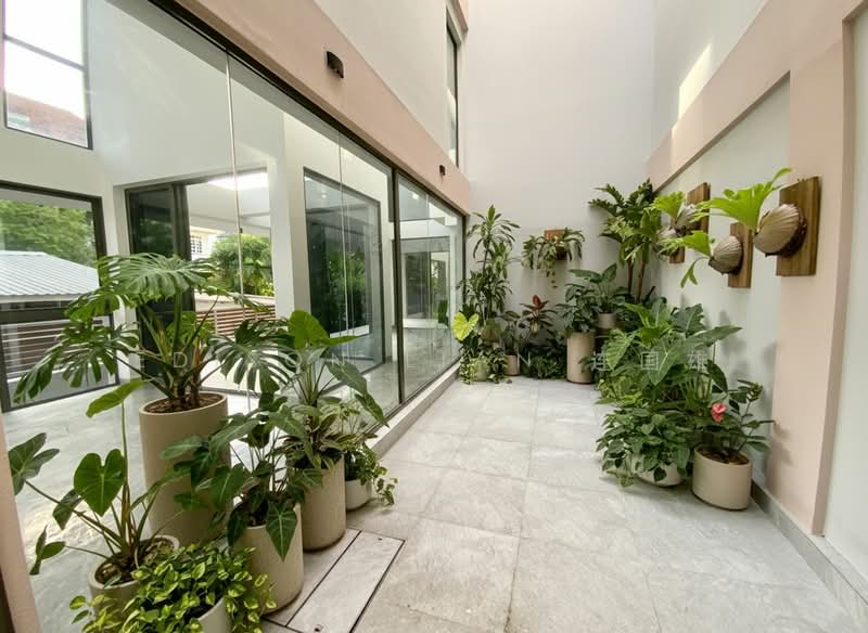 Brand New Semi Detached in District 14 Semi-Detached House For Sale at S$ 12,800,000 | PropertyGuru Singapore - Interior