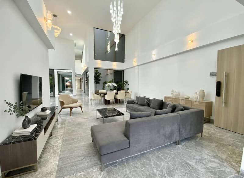 Brand New Semi Detached in District 14 Semi-Detached House For Sale at S$ 12,800,000 | PropertyGuru Singapore - Living Room