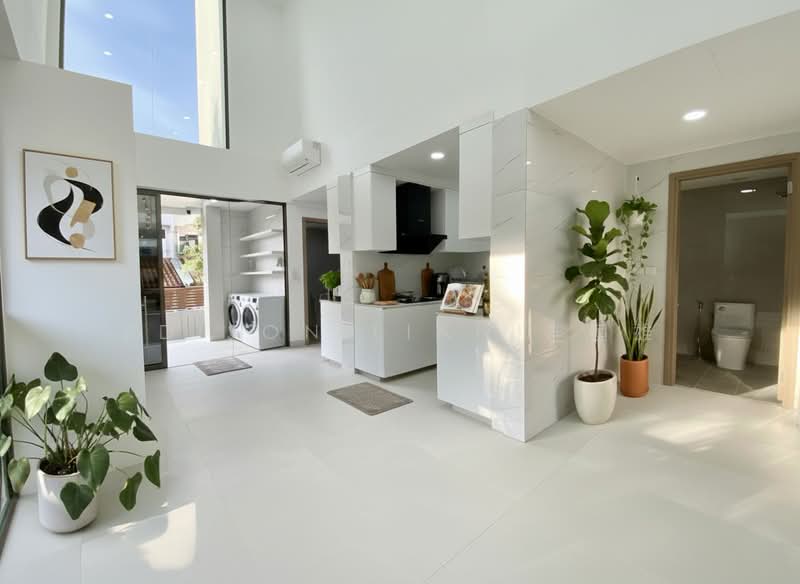 Brand New Semi Detached in District 14 Semi-Detached House For Sale at S$ 12,800,000 | PropertyGuru Singapore - Kitchen