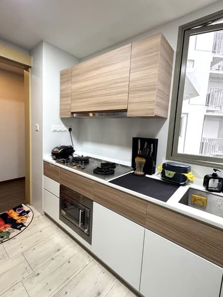 Sea Horizon Executive Condominium For Sale at S$ 1,750,000 | PropertyGuru Singapore - Kitchen