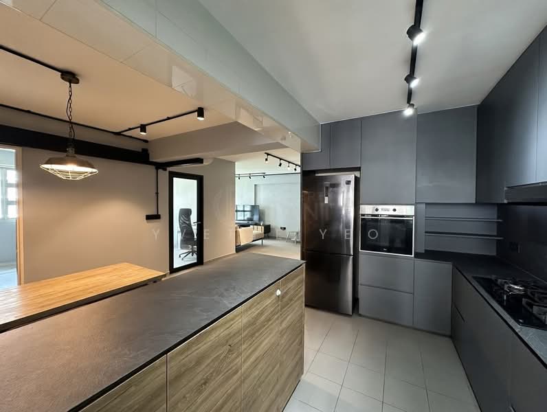 233C Sumang Lane, 233C Sumang Lane, 4 Bedrooms, 1,216 sqft, HDB Flat For Sale, by Yvette Yeo 杨丽颖, 500083578 - Kitchen - PropertyGuru.com.sg