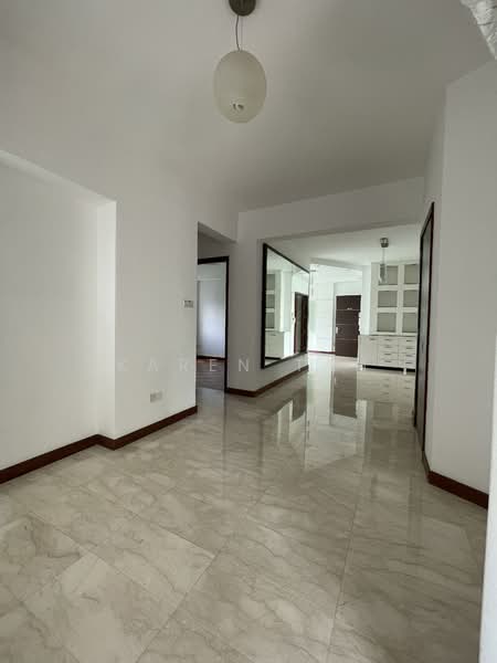 Hillington Green Condominium For Sale at S$ 3,200,000 | PropertyGuru Singapore - Interior