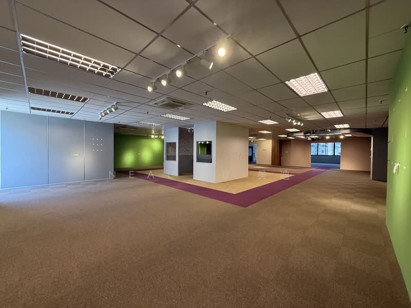 Eunos Warehouse Complex, 1 Kaki Bukit Road 2, 11,000 sqft, Factory / Workshop (B2) For Rent, by Neal Wu 吴迪, 500083595 - Interior - CommercialGuru.com.sg