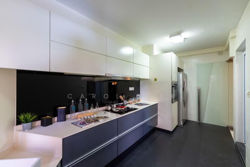 77A Redhill Road HDB Flat For Sale at S$ 1,190,000 | PropertyGuru Singapore - Kitchen