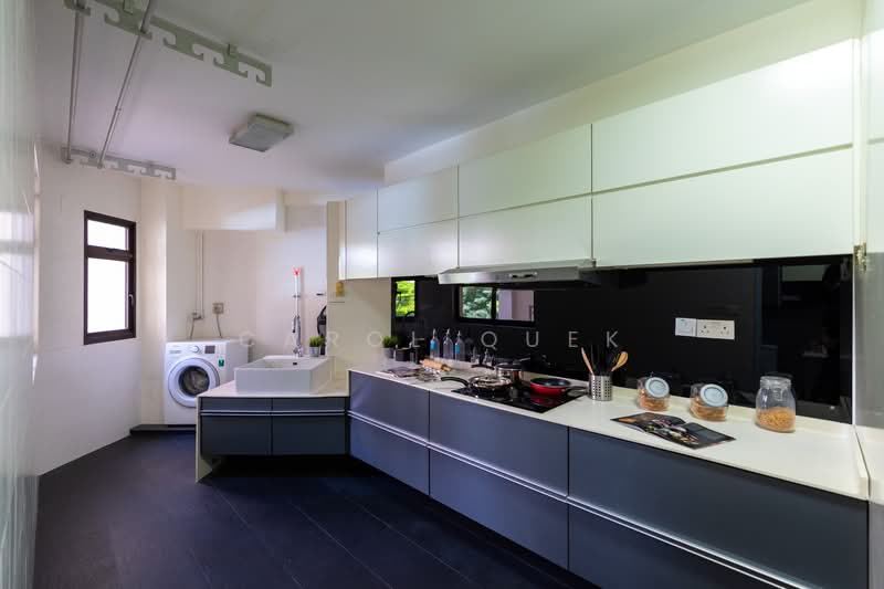 77A Redhill Road HDB Flat For Sale at S$ 1,190,000 | PropertyGuru Singapore - Kitchen