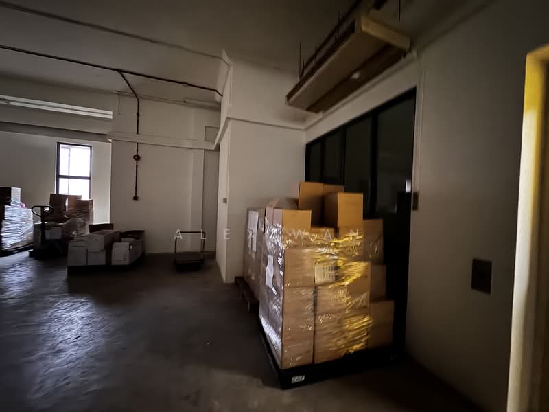 Kaki Bukit Industrial Park Building, 1 Kaki Bukit Industrial Terrace, Eunos / Geylang / Paya Lebar, 3,282 sqft, Factory / Workshop (B2) For Rent, by Alex Wan, 500083610 - Interior - CommercialGuru.com.sg