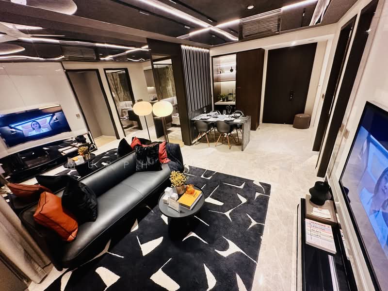 Newport Residences Apartment For Sale at S$ 2,172,000 | PropertyGuru Singapore - Living Room