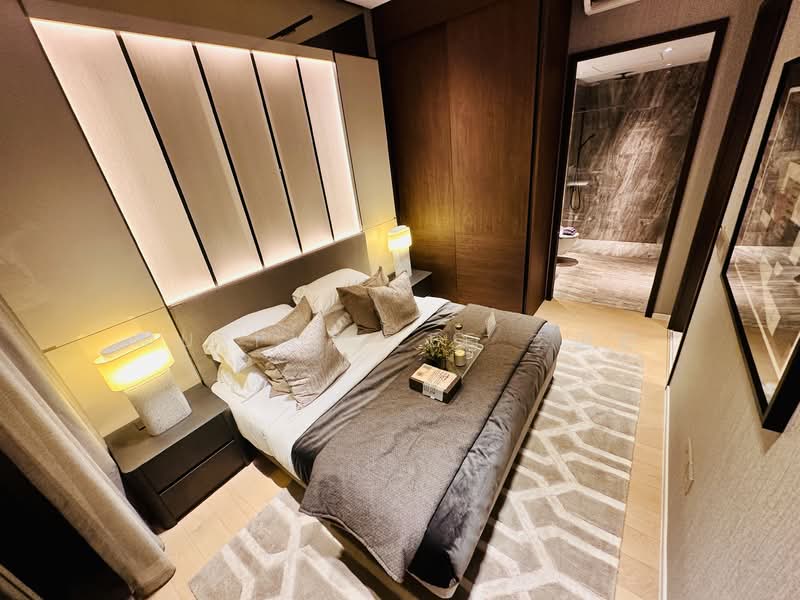 Newport Residences Apartment For Sale at S$ 2,172,000 | PropertyGuru Singapore - Bedroom