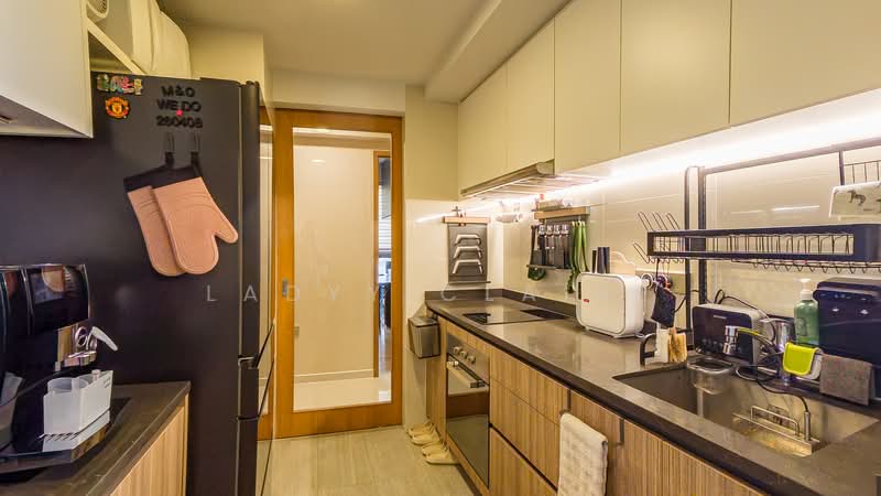Rivercove Residences EC Condominium For Sale at S$ 1,500,000 | PropertyGuru Singapore - Kitchen