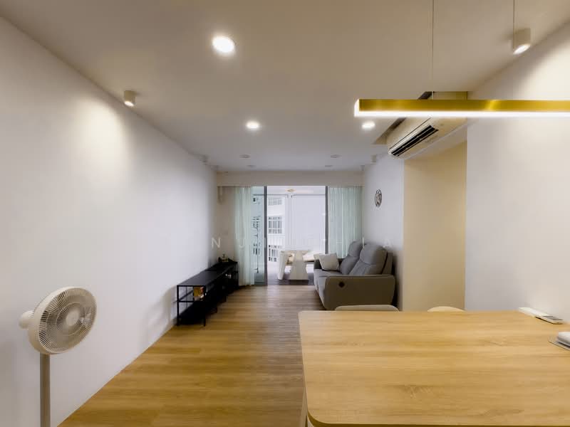 475A Upper Serangoon Crescent HDB Flat For Sale at S$ 780,000 | PropertyGuru Singapore - Living Room