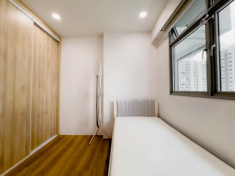 475A Upper Serangoon Crescent HDB Flat For Sale at S$ 780,000 | PropertyGuru Singapore - Bedroom