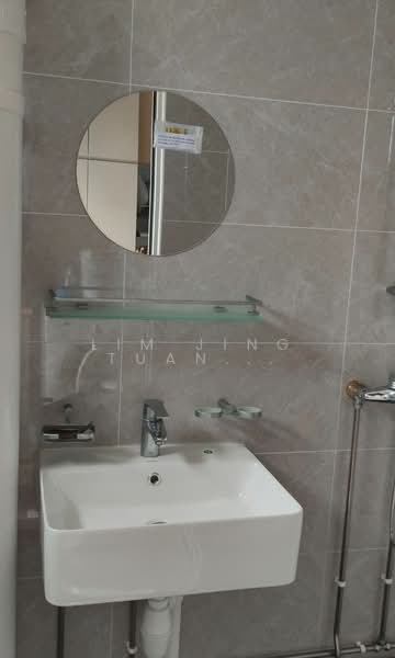 119 Simei Street 1, 119 Simei Street 1, Room Rental, 150 sqft, HDB Flat For Rent, by Lim Jing Tuan (Benedict), 500083650 - Bathroom - PropertyGuru.com.sg