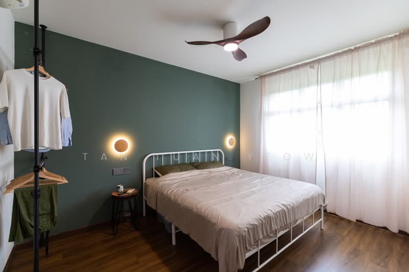 70A Telok Blangah Heights HDB Flat For Sale at S$ 750,000 | PropertyGuru Singapore - Master bedroom