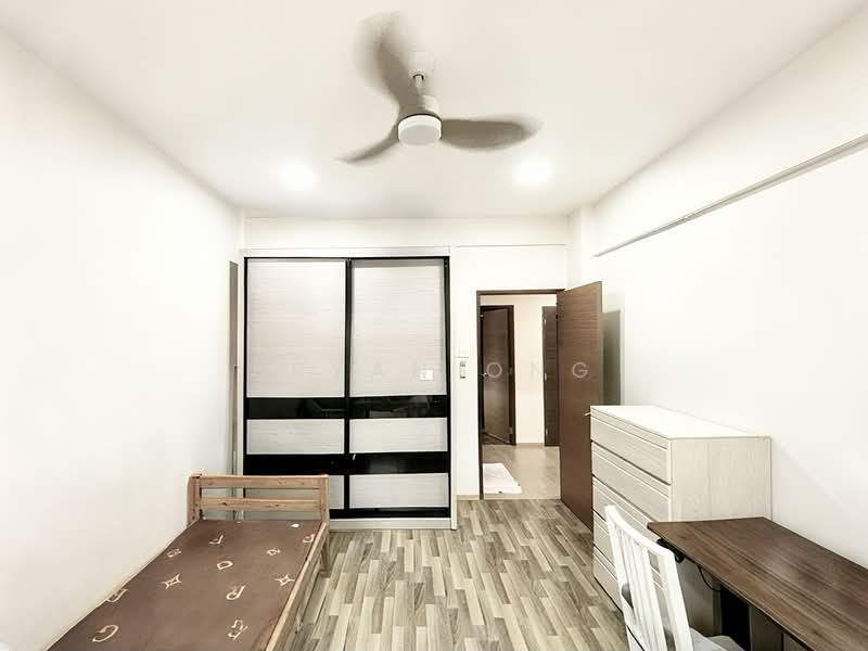 Cavenagh Gardens Apartment For Sale at S$ 2,980,000 | PropertyGuru Singapore - Bedroom