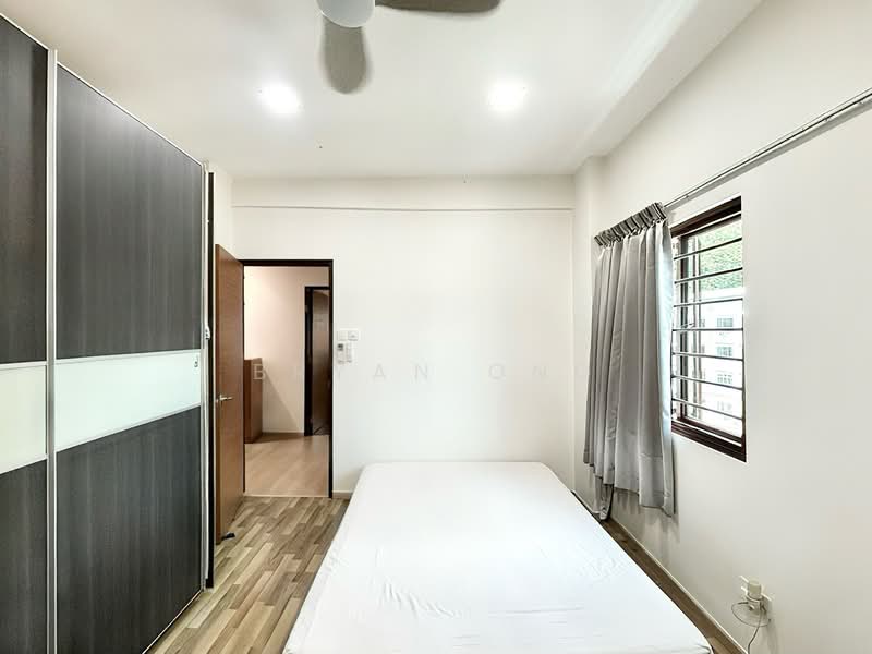 Cavenagh Gardens Apartment For Sale at S$ 2,980,000 | PropertyGuru Singapore - Bedroom