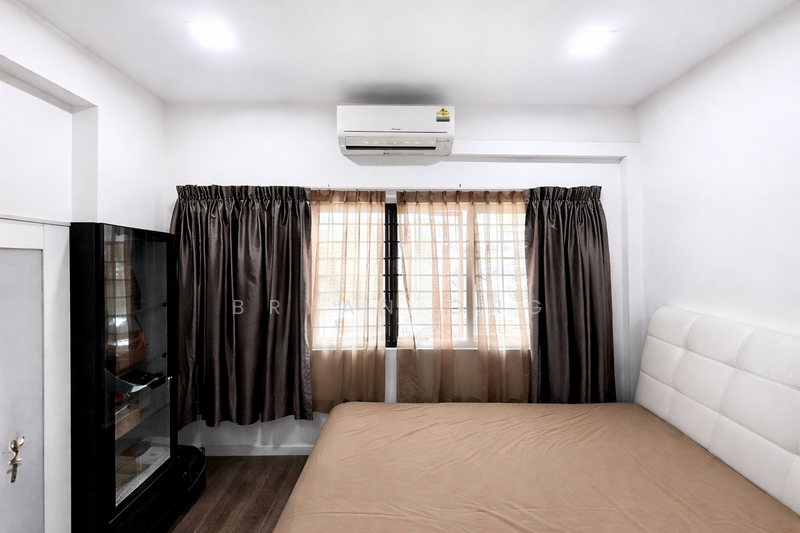 Cavenagh Gardens Apartment For Sale at S$ 2,980,000 | PropertyGuru Singapore - Bedroom