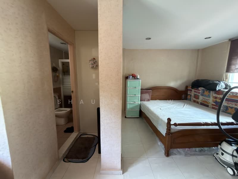 Rare Park-Facing Corner Terrace in D19! 🌿 Near MRT! Corner Terrace For Sale at S$ 5,100,000 | PropertyGuru Singapore - Bedroom