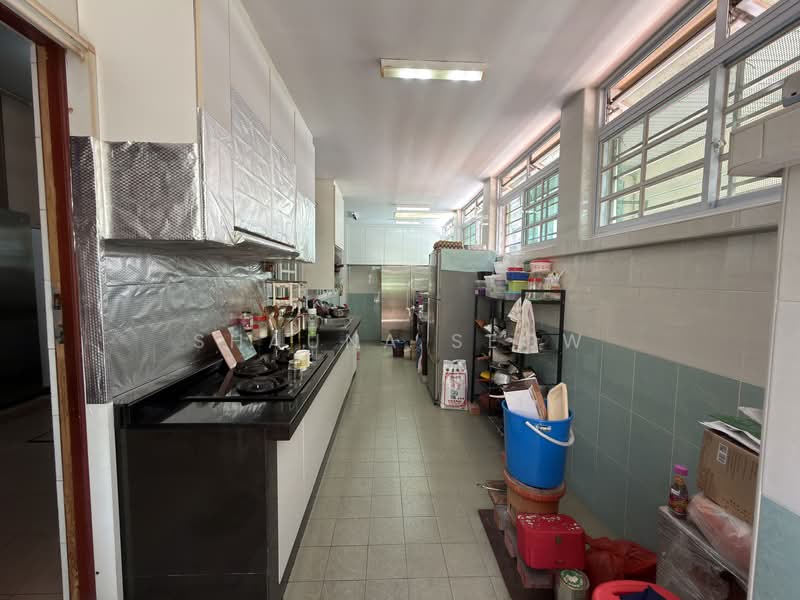 Rare Park-Facing Corner Terrace in D19! 🌿 Near MRT! Corner Terrace For Sale at S$ 5,100,000 | PropertyGuru Singapore - Kitchen