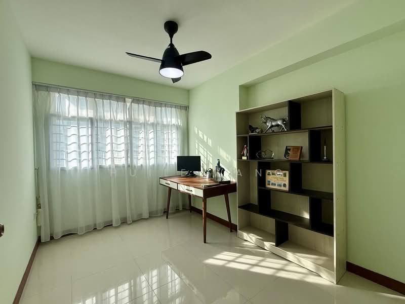 663C Punggol Drive HDB Flat For Sale at S$ 728,888 | PropertyGuru Singapore - Study