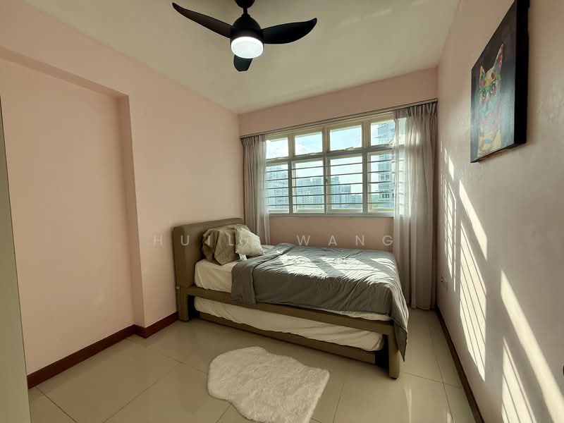 663C Punggol Drive HDB Flat For Sale at S$ 728,888 | PropertyGuru Singapore - Bedroom