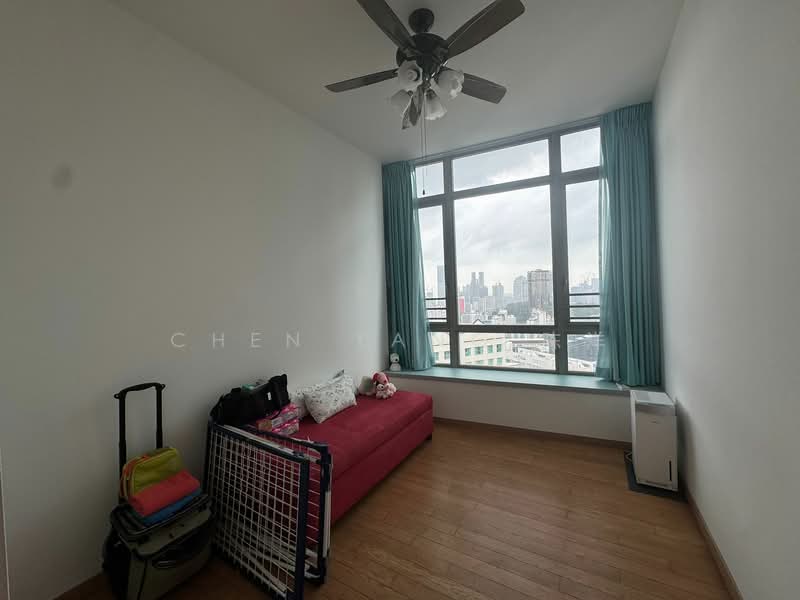 Martin Place Residences, 2 Martin Place, 2 Bedrooms, 1,044 sqft, Condominium For Rent, by Chen Yang 陈洋, 500083682 - Bedroom - PropertyGuru.com.sg