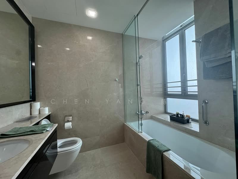 Martin Place Residences, 2 Martin Place, 2 Bedrooms, 1,044 sqft, Condominium For Rent, by Chen Yang 陈洋, 500083682 - Bathroom - PropertyGuru.com.sg