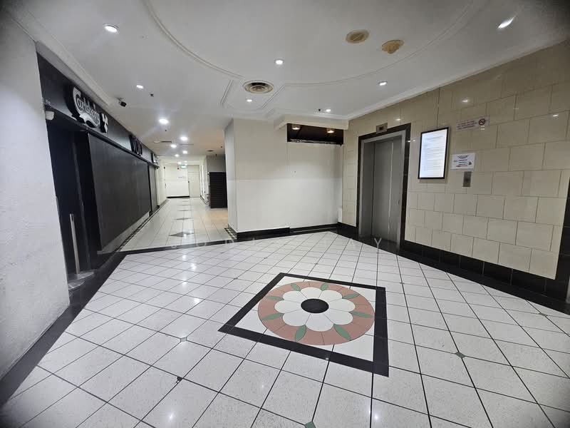 Parklane Shopping Mall, 35 Selegie Road, 1,200 sqft, Other Retail For Rent, by Jodia Tay, 500083683 - Lobby - CommercialGuru.com.sg