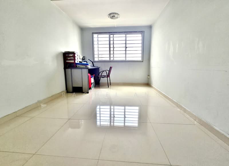 213 Choa Chu Kang Central HDB Flat For Sale at S$ 680,000 | PropertyGuru Singapore - Study