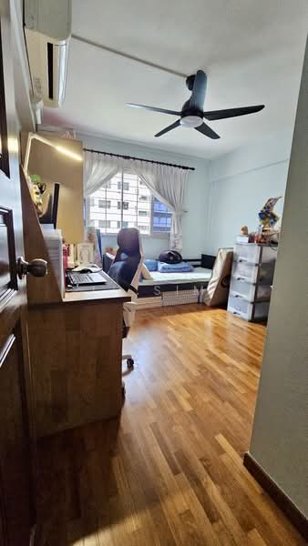139 Bedok North Avenue 3 HDB Flat For Sale at S$ 698,000 | PropertyGuru Singapore - Bedroom