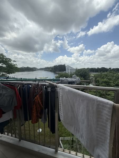 325A Sumang Walk HDB Flat For Sale at S$ 848,000 | PropertyGuru Singapore - Balcony