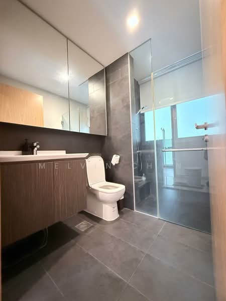 Parc Olympia, 60 Flora Drive, 2 Bedrooms, 657 sqft, Condominium For Rent, by Melvin Chun, 500083716 - Bathroom - PropertyGuru.com.sg