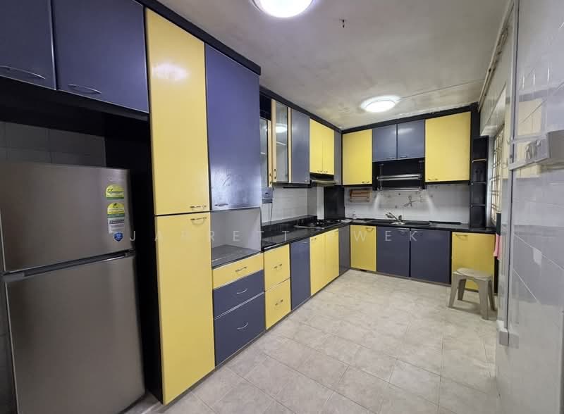 577 Hougang Avenue 4, 577 Hougang Avenue 4, 3 Bedrooms, 1,496 sqft, HDB Flat For Rent, by Jarrett Kwek, 500083720 - Kitchen - PropertyGuru.com.sg