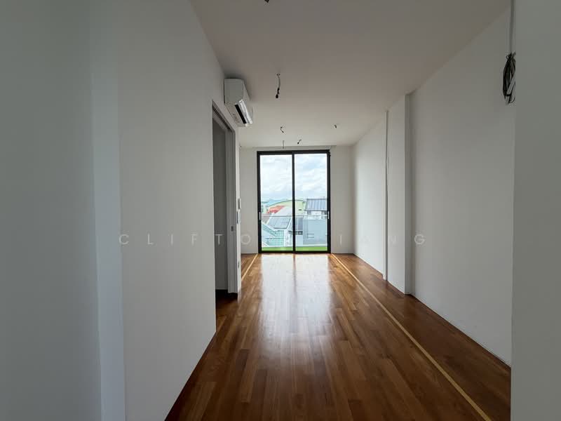 ✨ Kovan New 3.5 Storey Terrace Terraced House For Sale at S$ 6,499,998 | PropertyGuru Singapore - Entertainment Hall