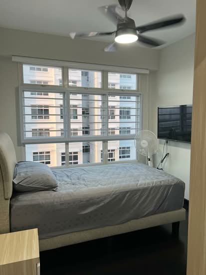 For Rent - 286B Compassvale Crescent