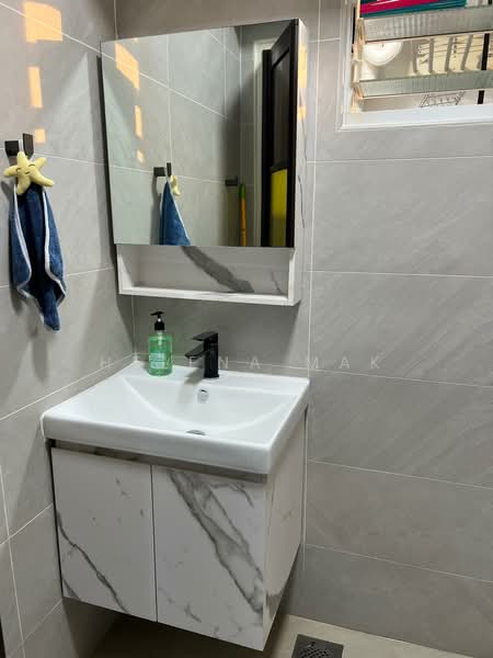 286B Compassvale Crescent, 286B Compassvale Crescent, Room Rental, 100 sqft, HDB Flat For Rent, by Helena Mak, 500083730 - Bathroom - PropertyGuru.com.sg