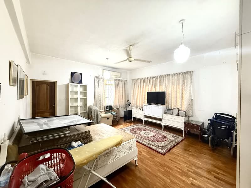 Chancery Lane Good Class Bungalow For Sale at S$ 38,800,000 | PropertyGuru Singapore - Living Room