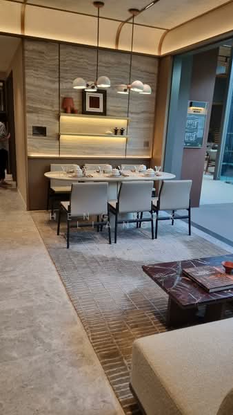Amber House Apartment For Sale at S$ 2,024,807 | PropertyGuru Singapore - Dining Room