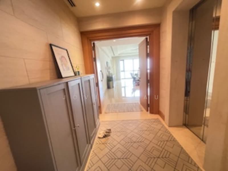 Ardmore Park, 9 Ardmore Park, 4 Bedrooms, 2,885 sqft, Condominium For Rent, by Jovina Lau, 500083745 - Entrance - PropertyGuru.com.sg