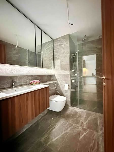 Lentor Modern, 7 Lentor Central, Mandai / Upper Thomson, 1 Bedroom, 527 sqft, Condominium For Sale, by Brian Eng, 500083746 - Bathroom - PropertyGuru.com.sg