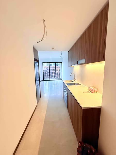 Lentor Modern, 7 Lentor Central, Mandai / Upper Thomson, 1 Bedroom, 527 sqft, Condominium For Sale, by Brian Eng, 500083746 - Kitchen - PropertyGuru.com.sg